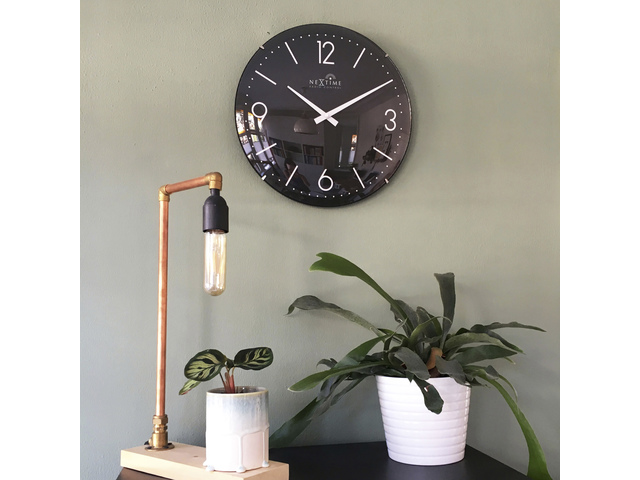 Braun BC14B-DCF zwart 26 cm radiogestuurde klok Braun BC14B-DCF zwart 26 cm radiogestuurde klok